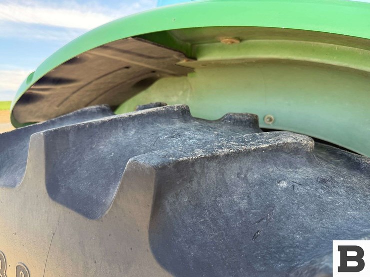 2009-john-deere-6115d-image-46