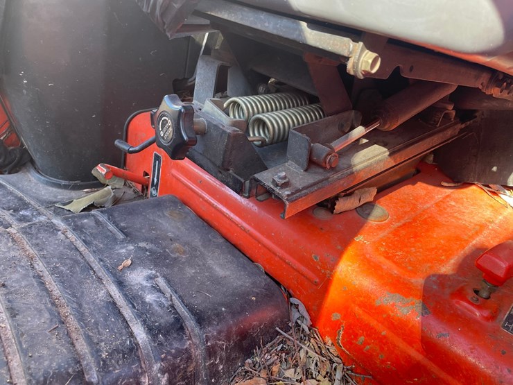 kubota-m5040-image-35