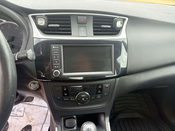 2019-nissan-sentra-sv-4-door-sedan-(150,420-miles)-image-16