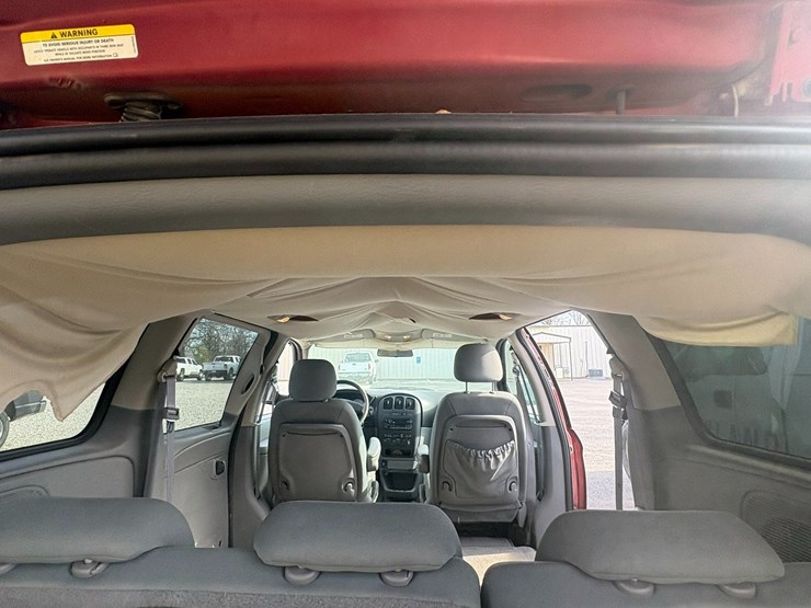 #42108-•-2007-chrysler-grand-caravan-passenger-van-vin:-1d8gp24r57b236495-image-12