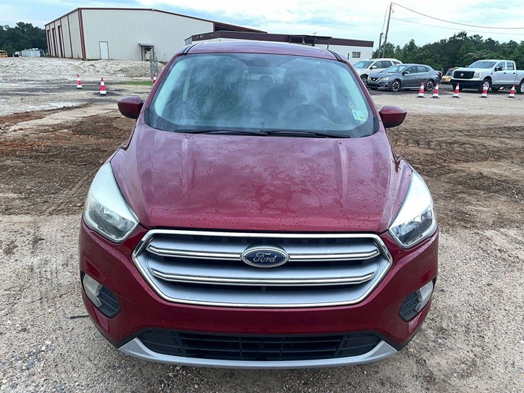 2017-ford-escape-se-image-5