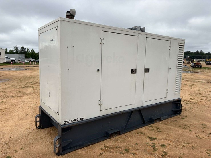 2012-aggreko-143-kw-skid-mounted-generator-image-2
