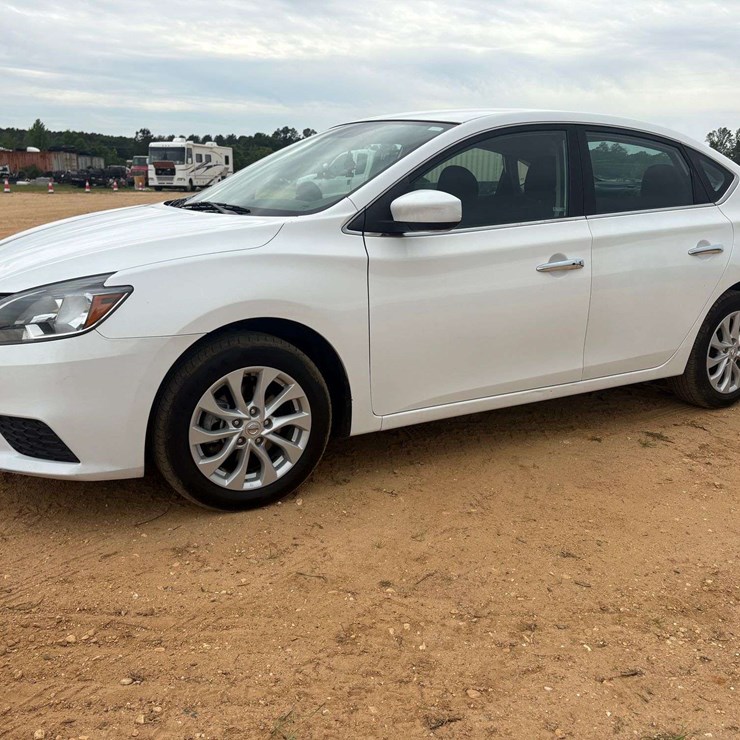 2019 Nissan Sentra SV 4 Door Sedan (150,420 Miles)
