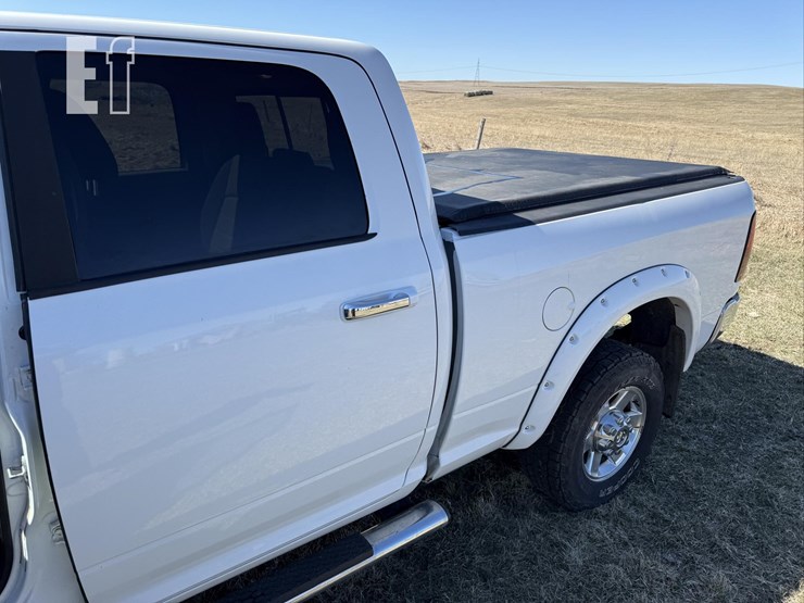 2011-ram-2500-big-horn-image-40