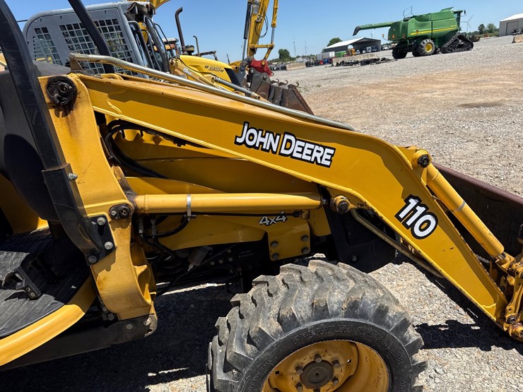 john-deere-110-image-18