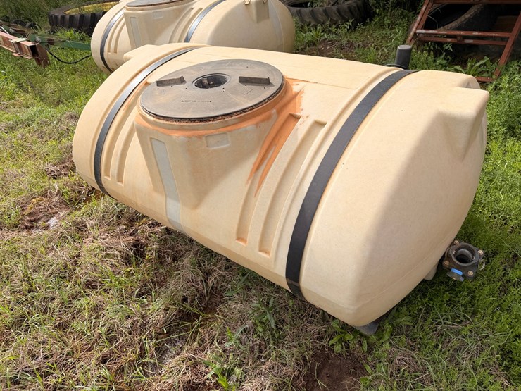 #516-•-(2)-saddle-tanks-image-2