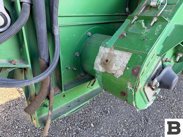 2009-john-deere-9770-sts-image-77
