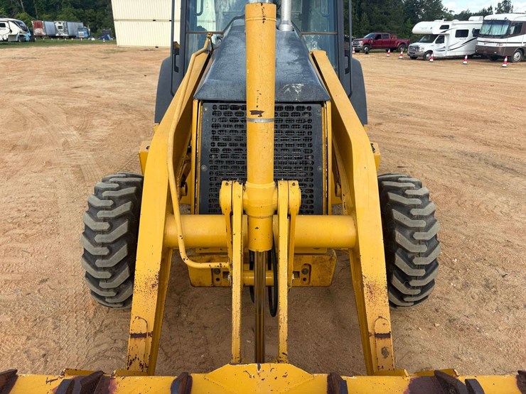 deere-310sg-image-31