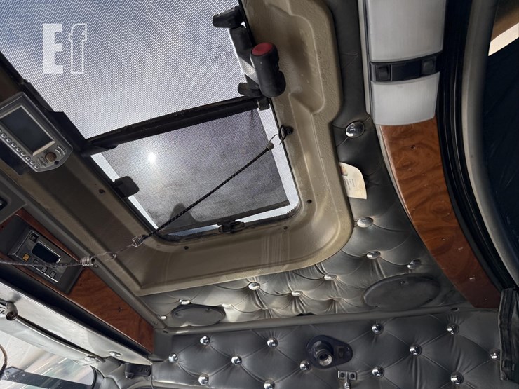 2001-kenworth-w900-image-70
