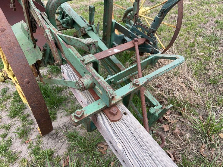 john-deere-one-bottom-plow-image-12
