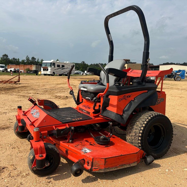Bad Boy "Outlaw" 72" Cut Zero Turn Lawn Mower (1,403 Hours)