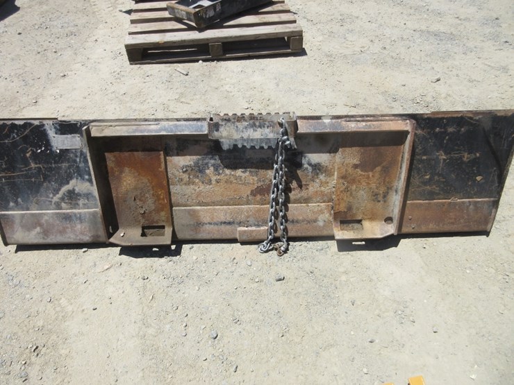 caterpillar-80-image-2