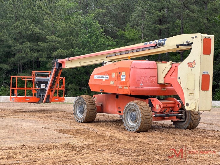 2014-jlg-800aj-image-1