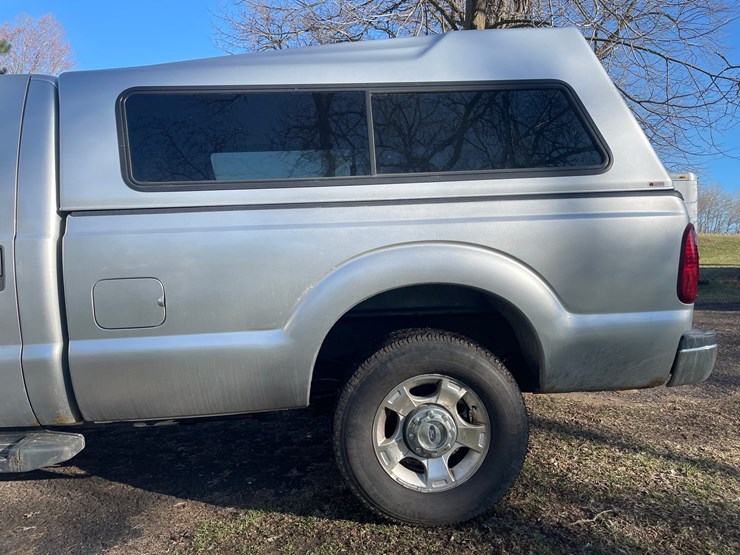 2013-ford-f250-xlt-image-12