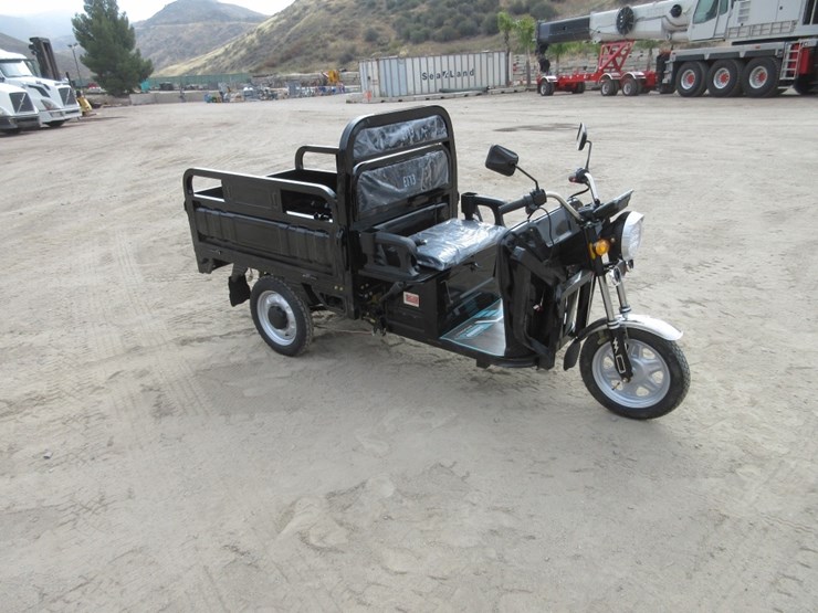 2026-et13-mini-3-wheel-tricycle,-image-2