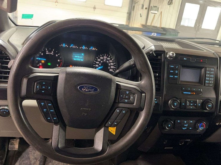 2016-ford-6.5-ft-image-16