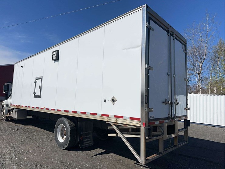 2020-hino-338-image-7