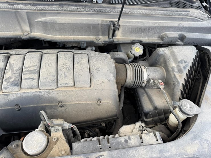 2012-buick-enclave-image-38