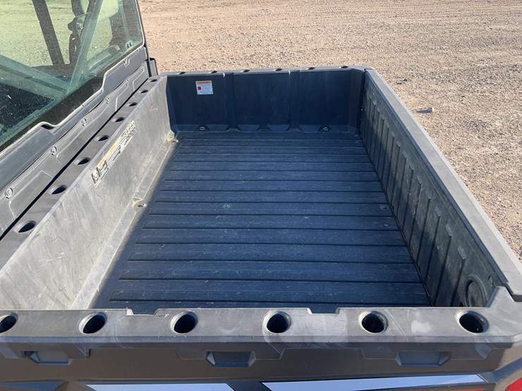2015-polaris-ranger-image-11