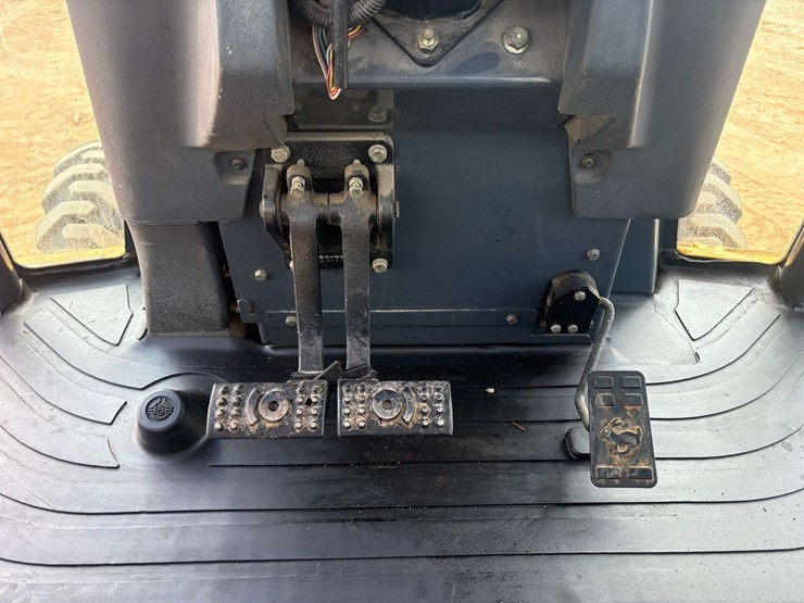 deere-310sg-image-22
