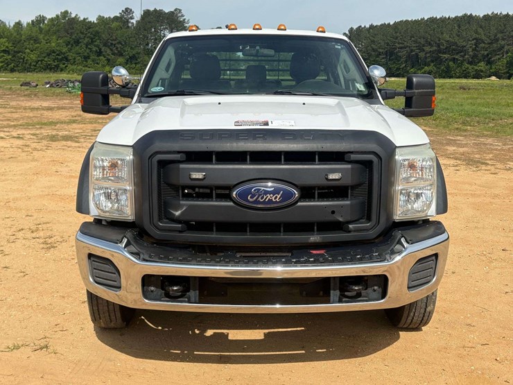 2014-ford-f550-image-5