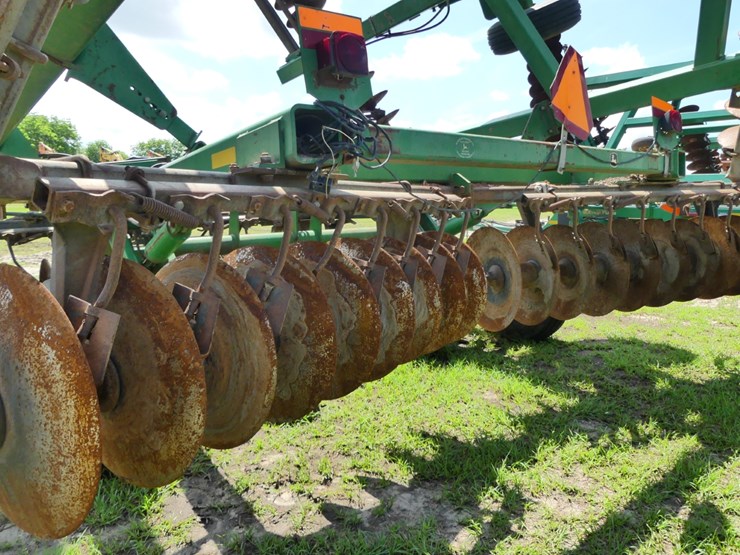 john-deere-637-image-5
