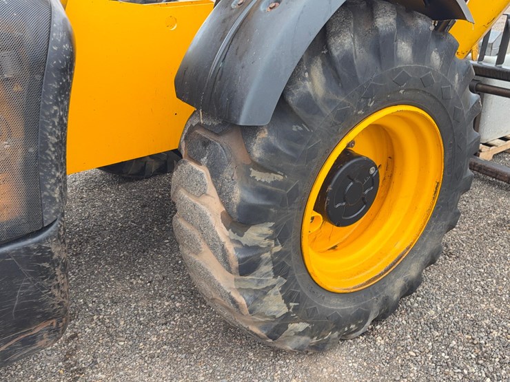 jcb-512-56-image-13