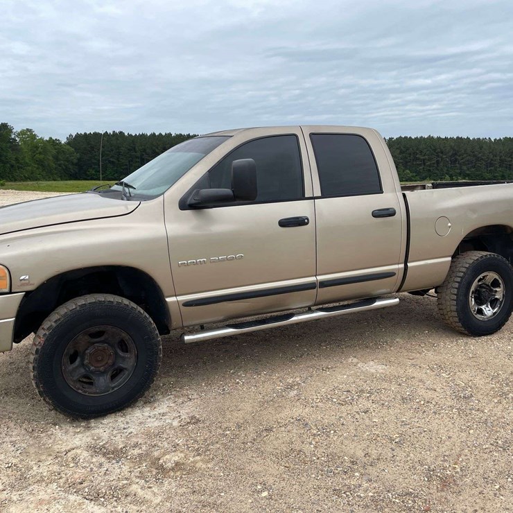 2004 DODGE RAM 2500