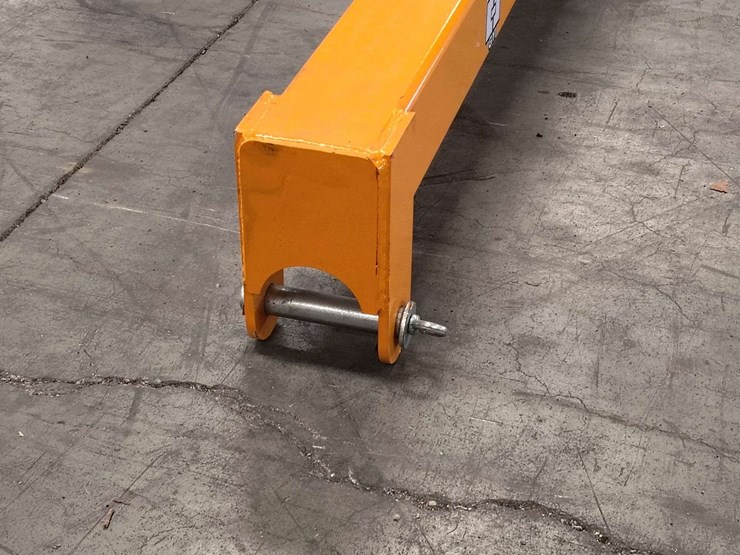 skid-steer-telescopic-boom-(short-cylinder)-image-9