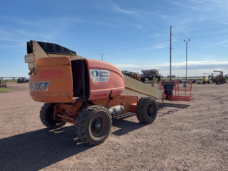 2000-jlg-600s-image-5