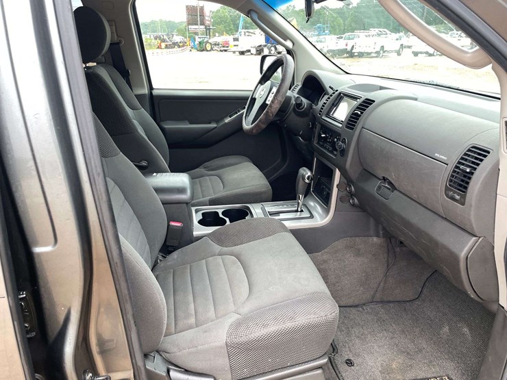 2008-nissan-pathfinder-image-18
