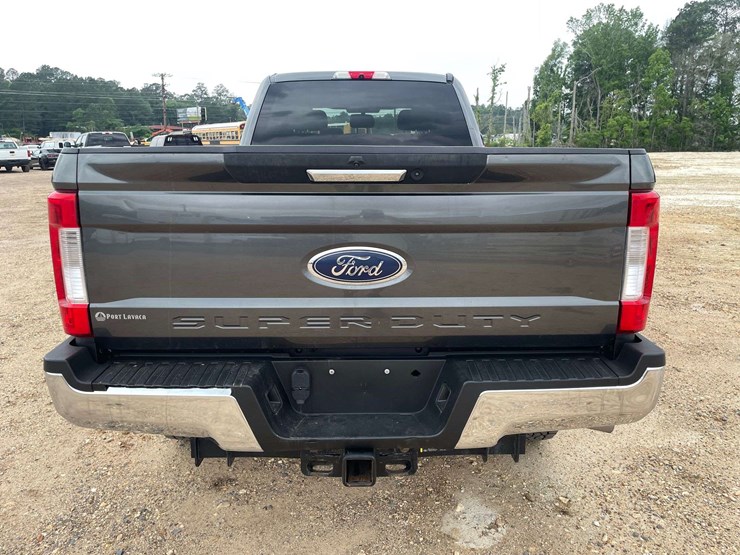 2018-ford-f350-image-6