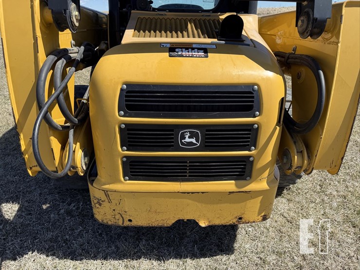 deere-250-image-20