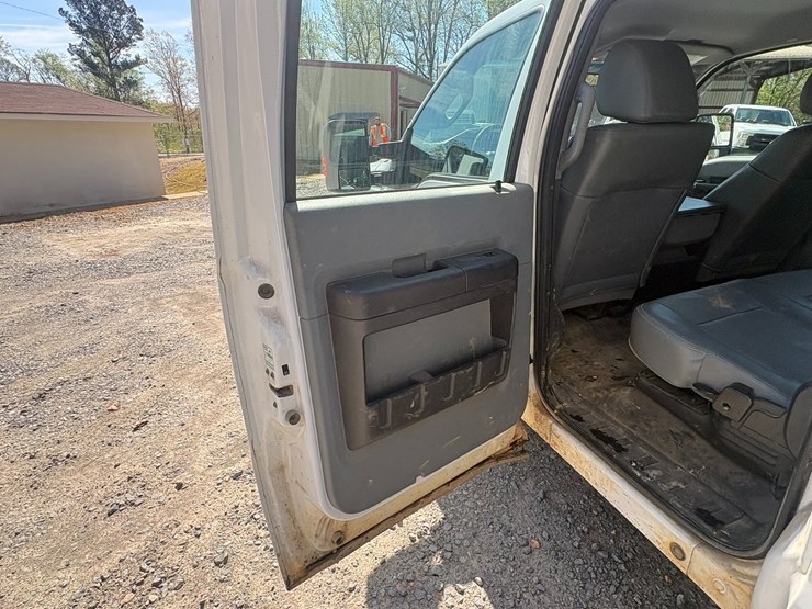 2012-ford-f350-image-35