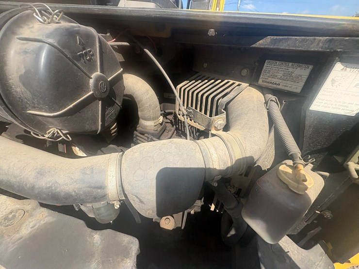 new-holland-e50b-image-48