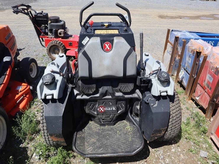 exmark-staris-s-series-stand-on-mower-image-7