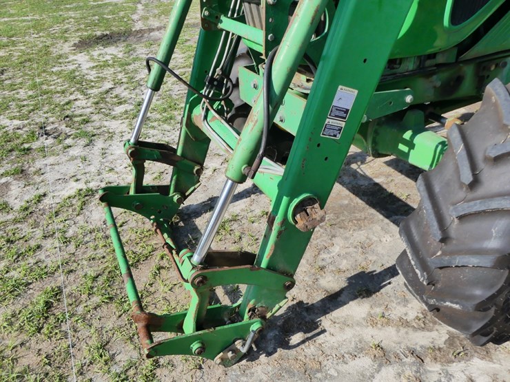 john-deere-6715-image-10