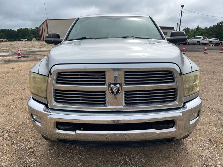 2011-dodge-ram-2500-image-5