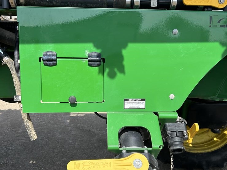 2020-john-deere-r4045-image-20