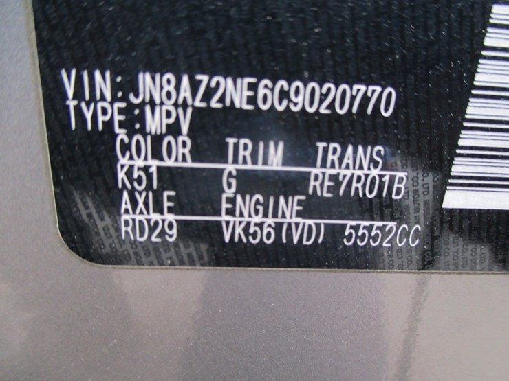 2012-infiniti-qx56-image-19