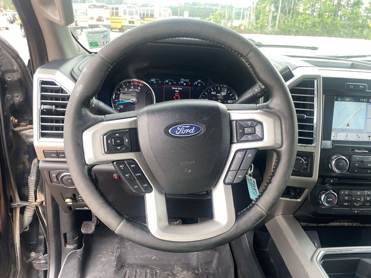 2017-ford-f350-image-12