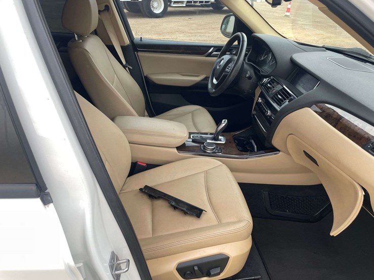 2015-bmw-x3-image-18
