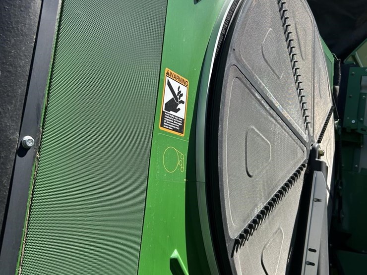 2016-john-deere-s680-image-105