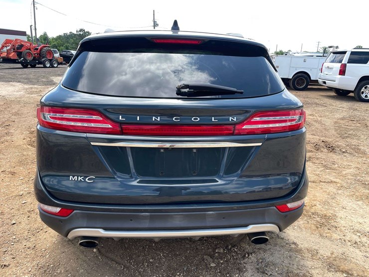 2019-lincoln-mkc-4-door-mpv-(105,085-miles)-image-6