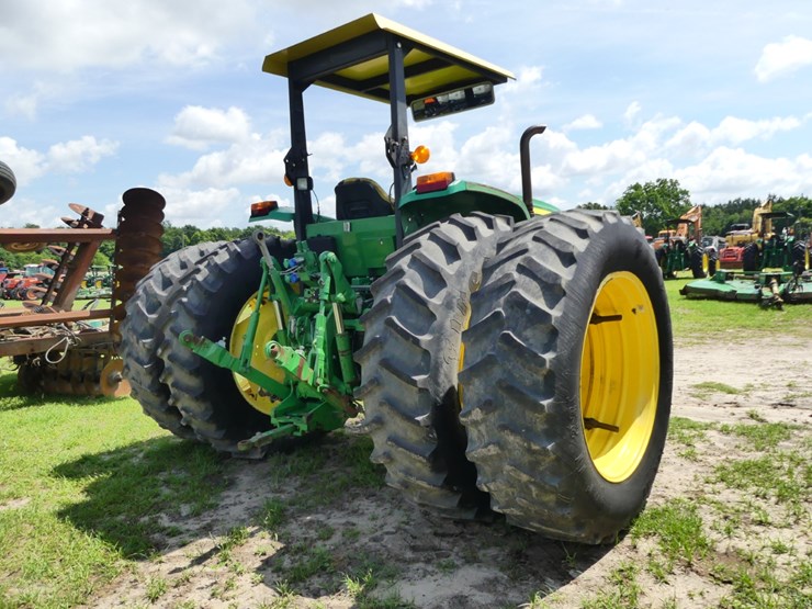 2014-john-deere-6115d-image-3
