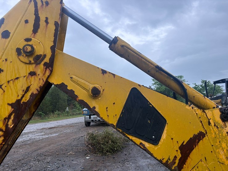 #23986-•-inop-jcb-4x4-backhoe-loader-image-24