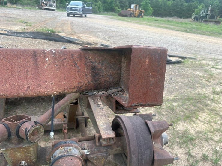 #23992-•-t/a-truck-frame-rear-end-image-12