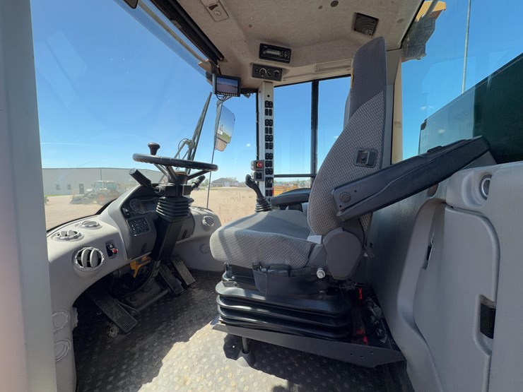 2020-volvo-l60h-image-29