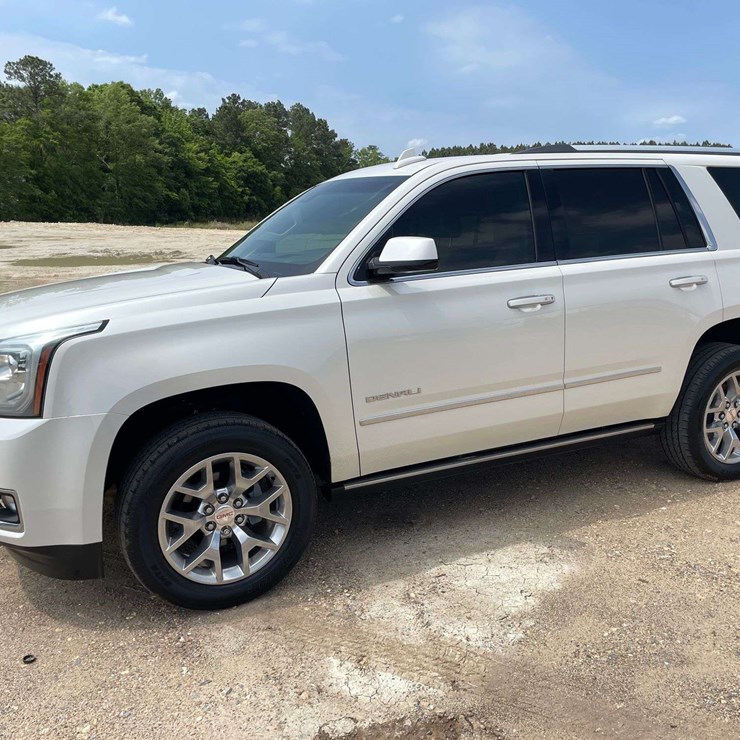 2015 GMC YUKON DENALI