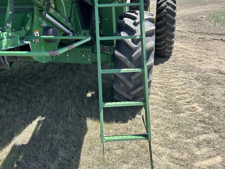 2016-john-deere-s680-image-104